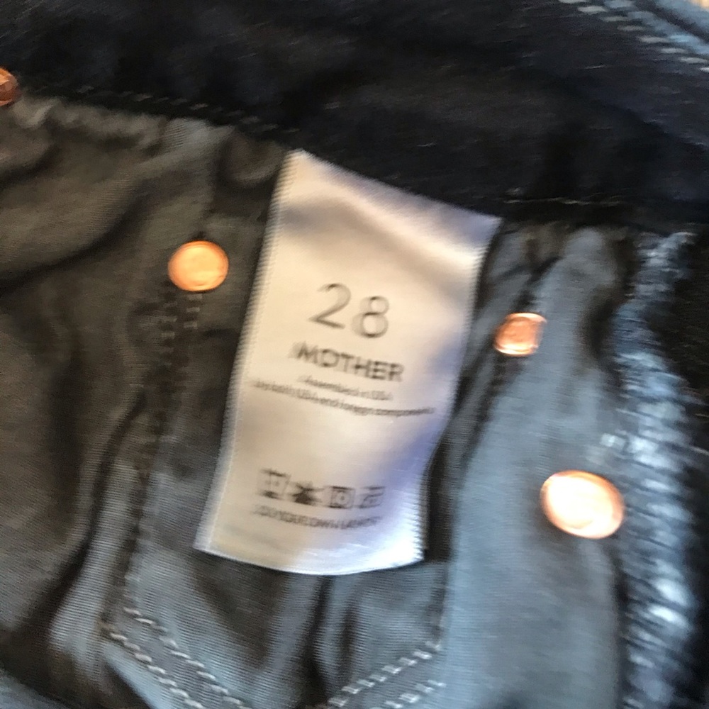 MOTHER Dark Blue HightWaisted Ankle Fray Sz 28 - Picture 5 of 8